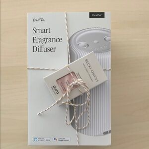 Pura Smart Fragrance Diffuser in White